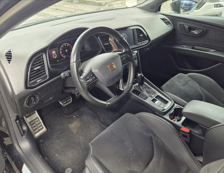 Seat Leon Kombi 2,0 l 221 kw