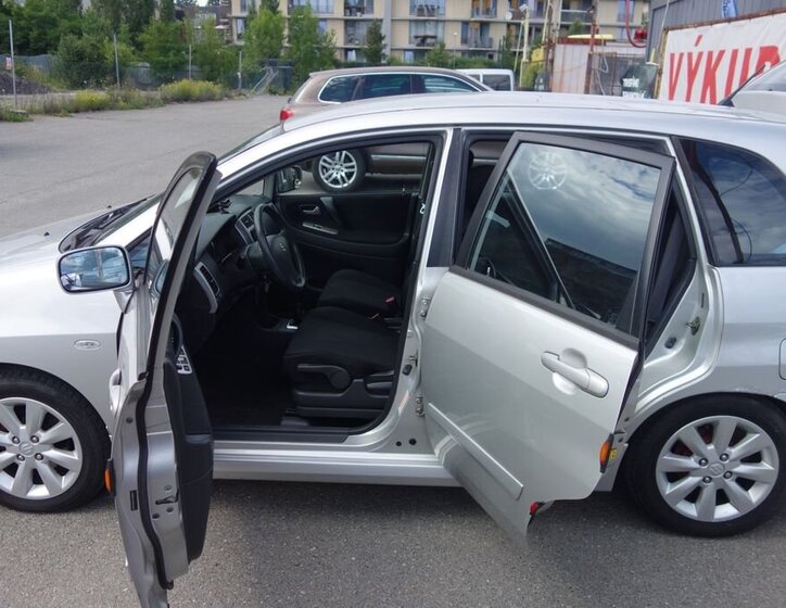 Suzuki Ignis Hatchback 1,6 l 78 kw