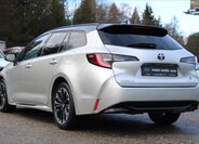 Toyota Corolla Kombi 2,0 l 112 kw