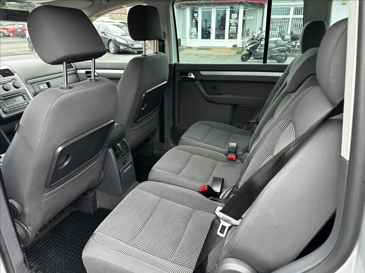 Volkswagen Touran MPV 2,0 l 110 kw