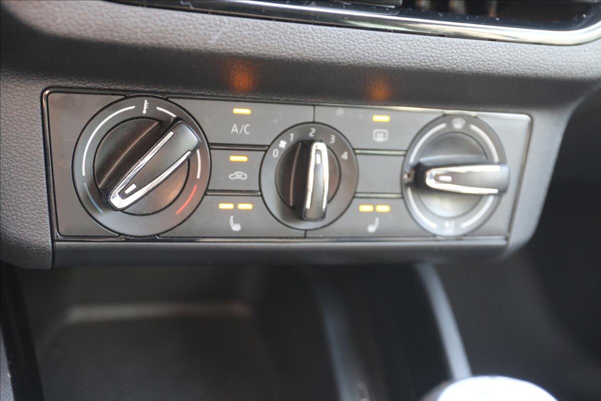 Škoda Scala Hatchback 999,0 85 kw