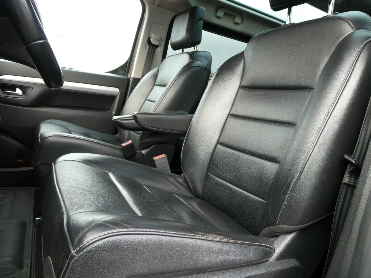 Peugeot Traveller MPV 2,0 l 130 kw