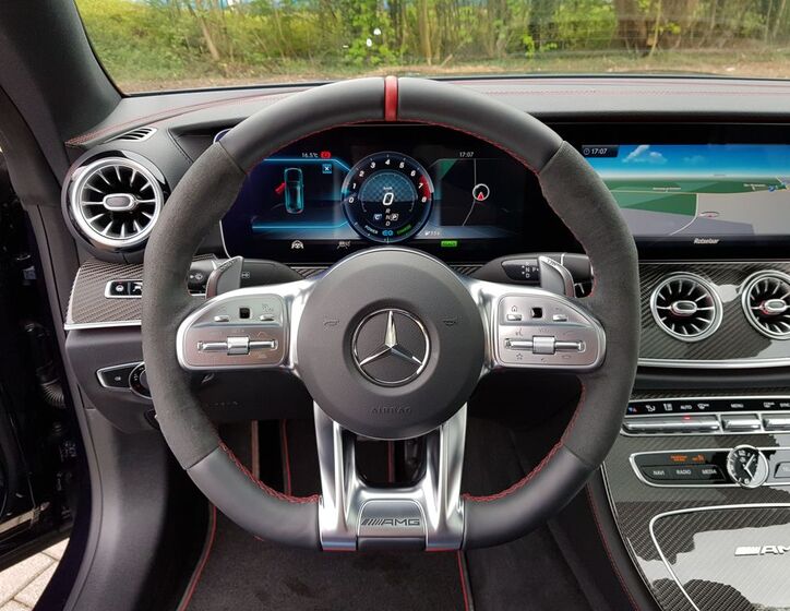 Mercedes-Benz Třídy E 22