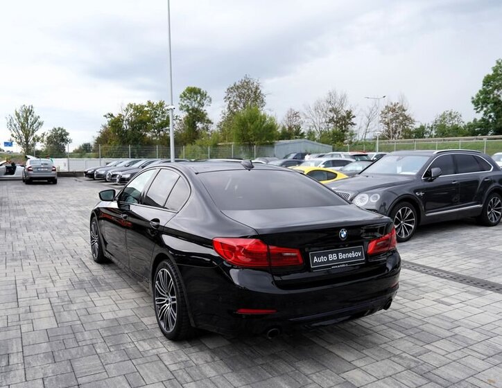 BMW Řada 5 4