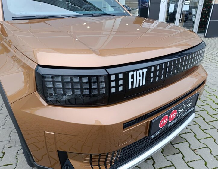 Fiat Grande Panda Hatchback 0,0 83 kw