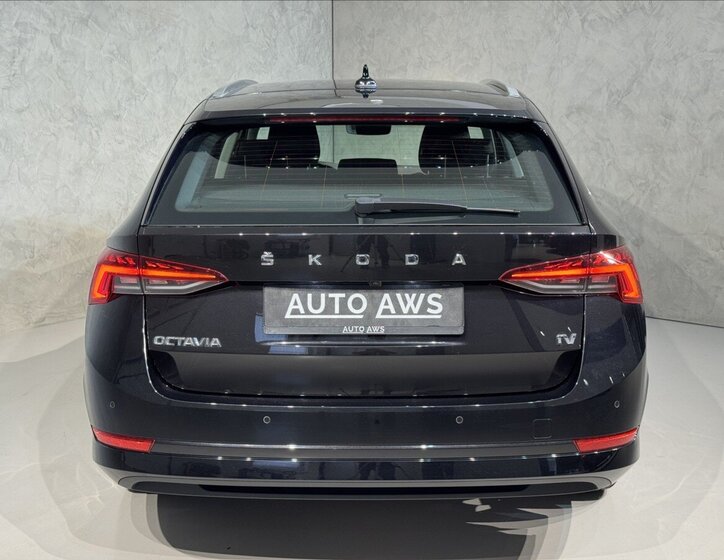 Škoda Octavia Kombi 1,4 l 150 kw