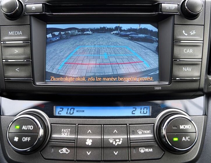 Toyota RAV4 SUV / Terénní 2,0 l 91 kw