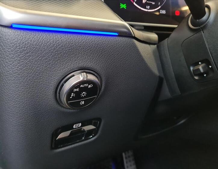 Mercedes-Benz GLC 11