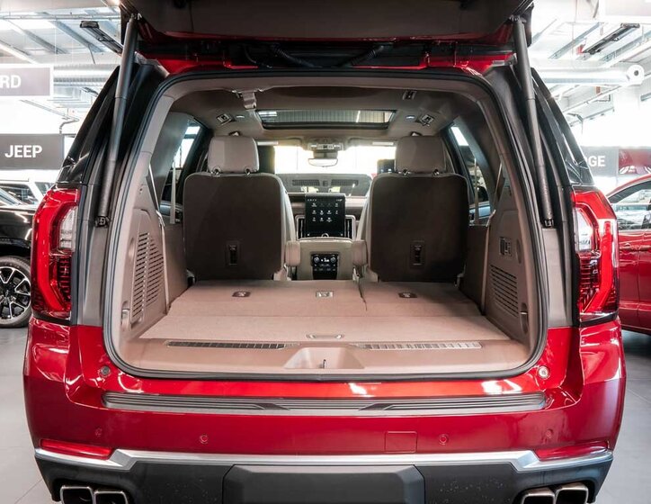 GMC Yukon SUV 6,2 l 313 kw