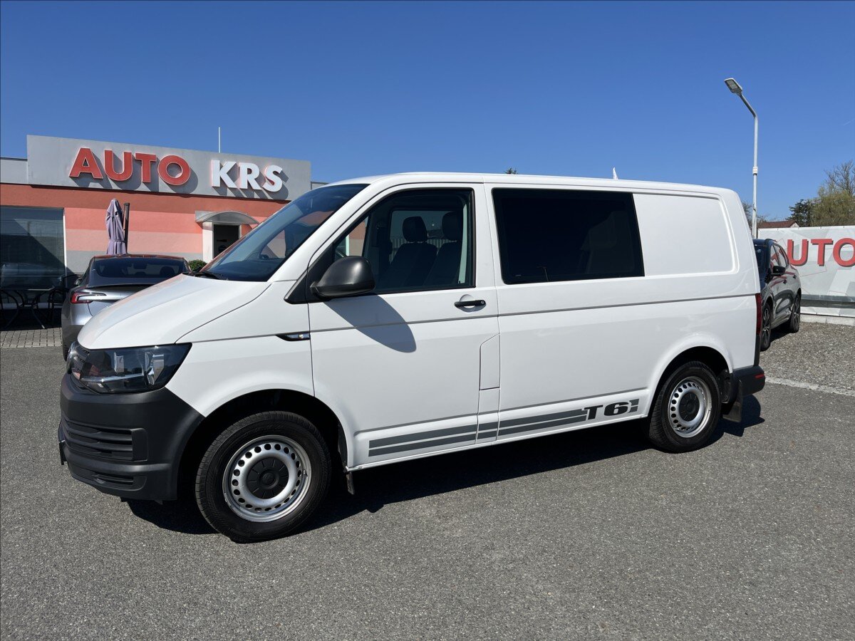 Volkswagen Transporter Kombi 2,0 l 62 kw