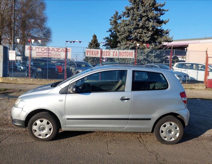 Volkswagen Fox Hatchback 1,2 l 40 kw