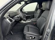BMW X7 SUV 3,0 l 280 kw