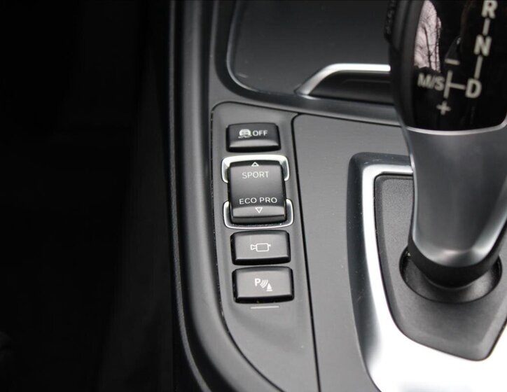 BMW Řada 4 Ostatní 2,0 l 185 kw