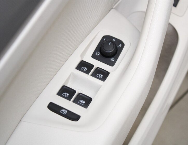 Volkswagen Passat Kombi 2,0 l 110 kw