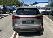 Lexus NX 450h+ SUV / Terénní 2,5 l 227 kw