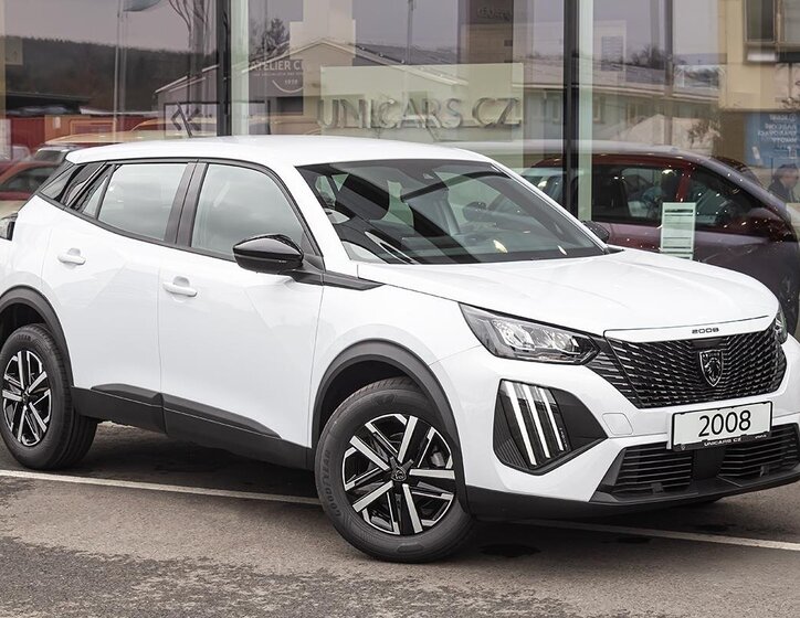 Peugeot 2008 SUV 1,2 l 81 kw