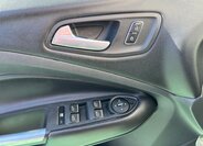 Ford Kuga SUV 1,6 l 134 kw