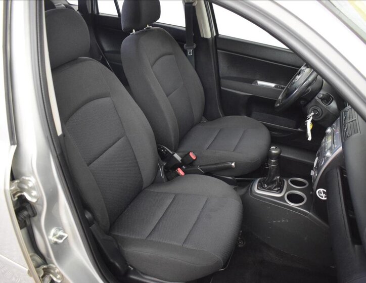 Mazda 2 Hatchback 1,4 l 59 kw