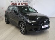 Volvo XC40 Kombi 2,0 l 145 kw
