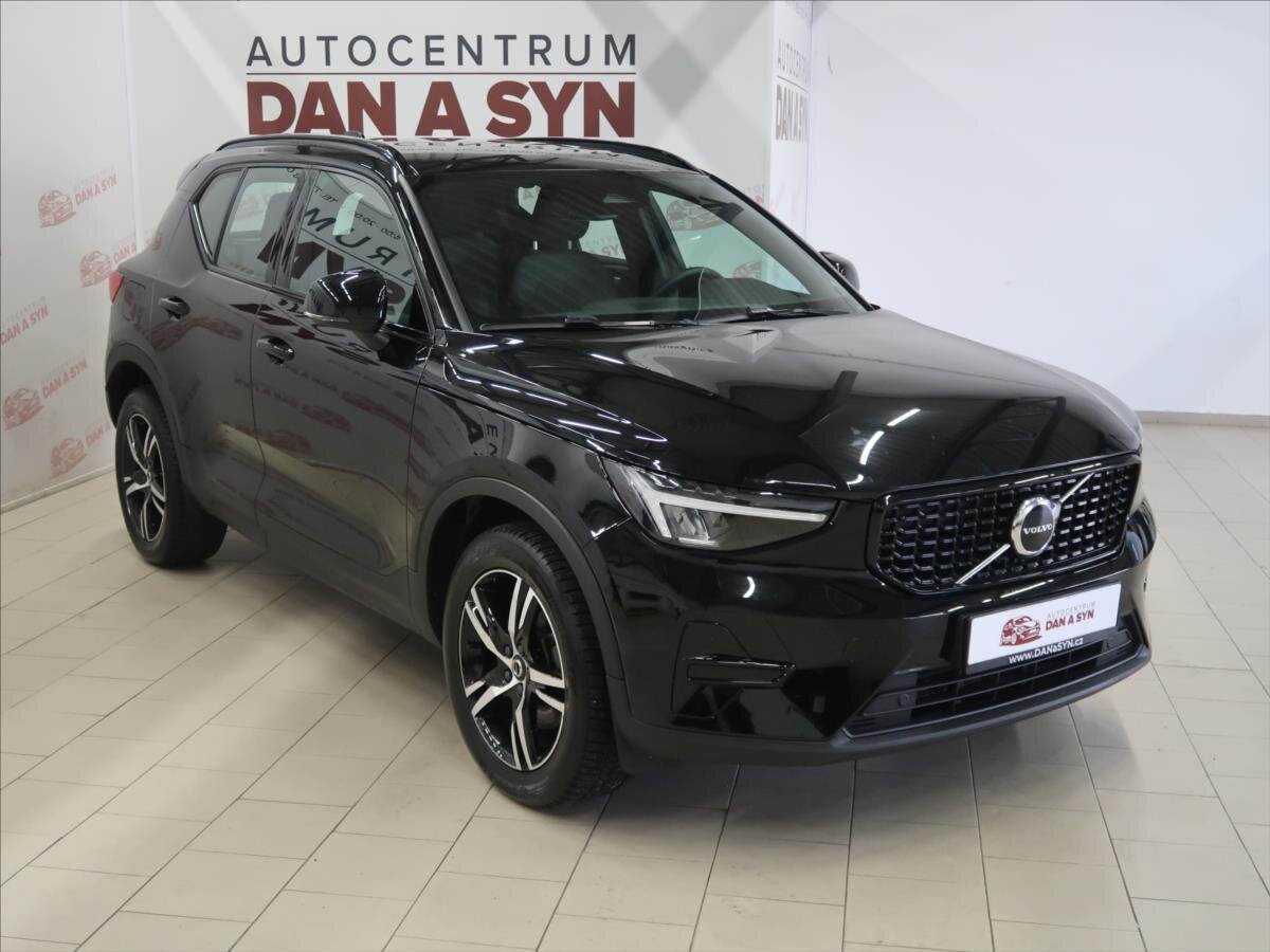 Volvo XC40 Kombi 2,0 l 145 kw
