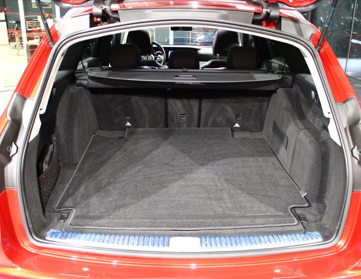 Mercedes-Benz Třídy E Kombi 2,0 l 195 kw