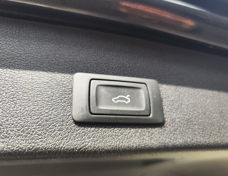 Audi Q5 SUV / Terénní 2,0 l 155 kw