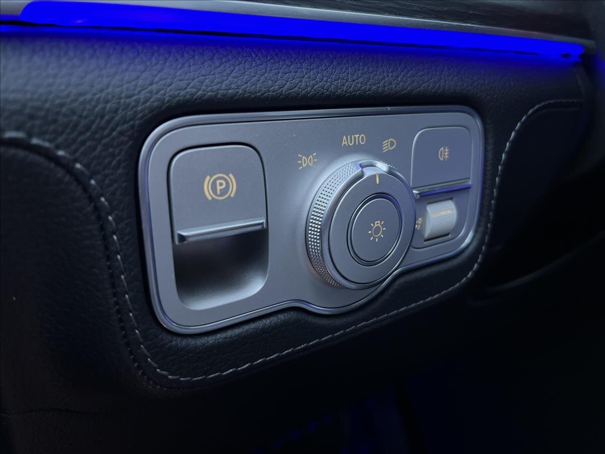 Mercedes-Benz GLE SUV 3,0 l 270 kw