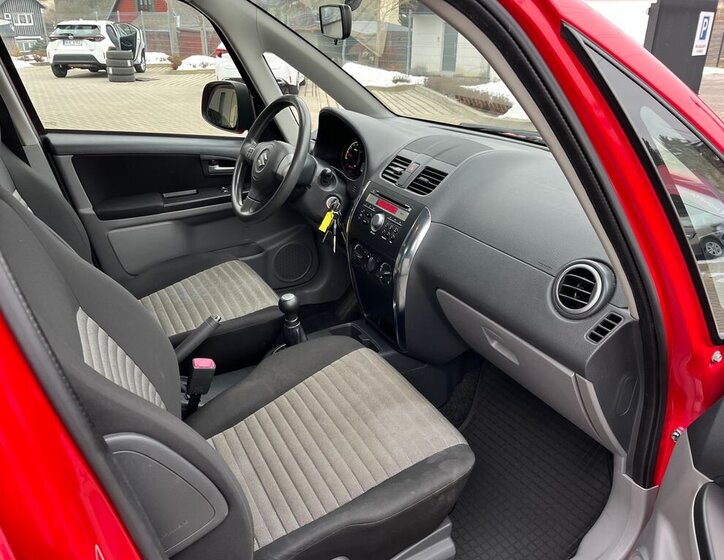 Suzuki SX4 SUV 1,6 l 88 kw