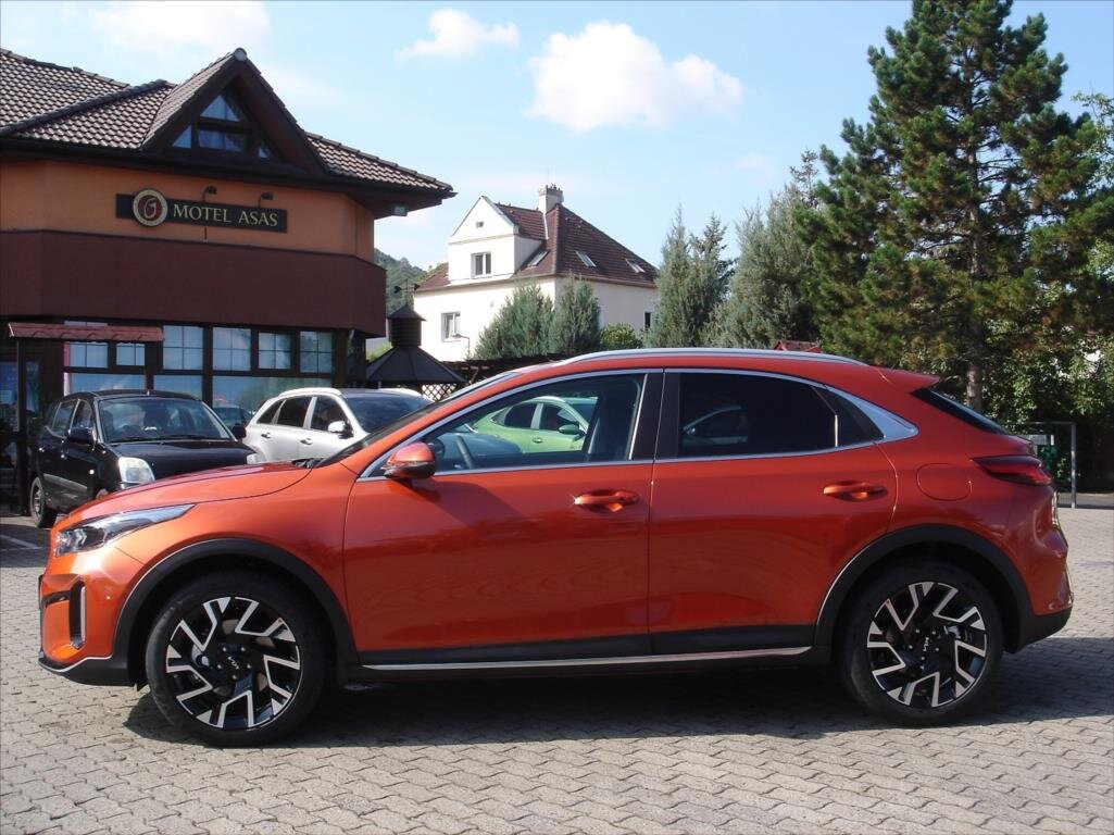 KIA XCeed SUV / Terénní 1,5 l 103 kw