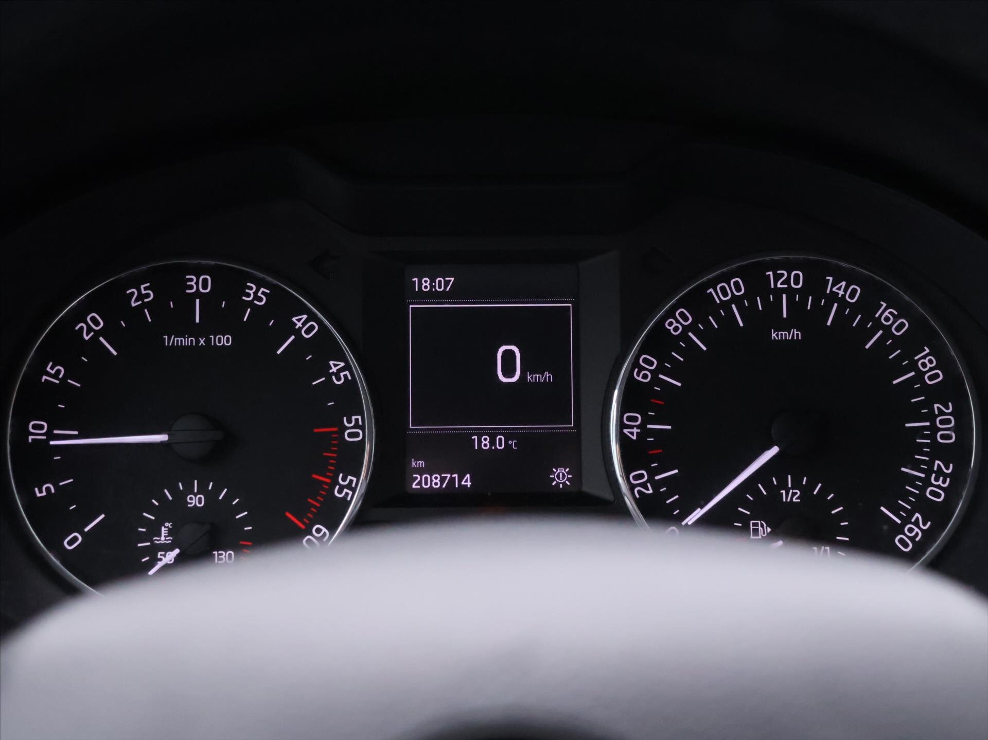 Škoda Octavia Sedan / Limuzína 2,0 l 110 kw