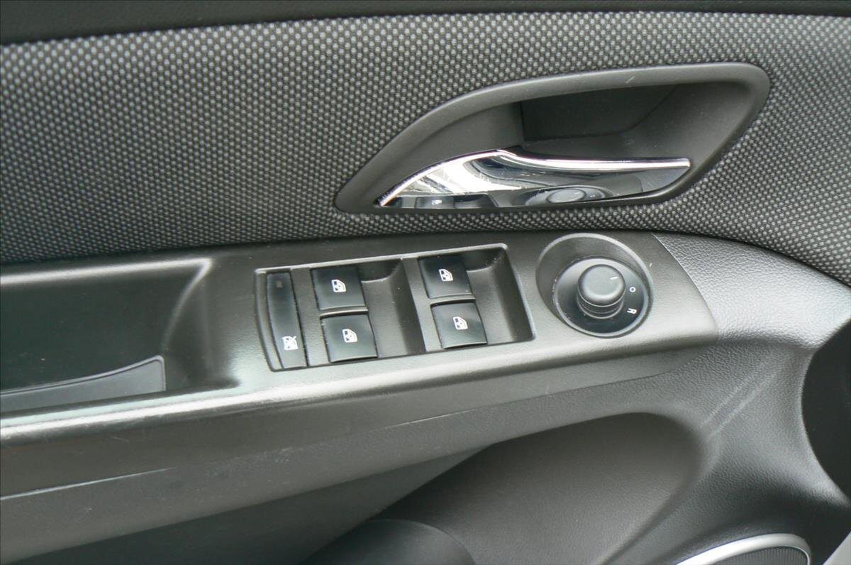 Chevrolet Cruze Hatchback 1,6 l 91 kw