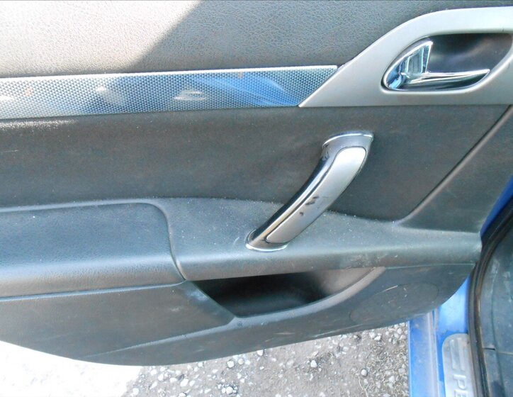 Peugeot 407 Kombi 2,2 l 116 kw