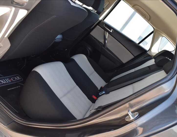 Mazda 3 Hatchback 1,6 l 77 kw