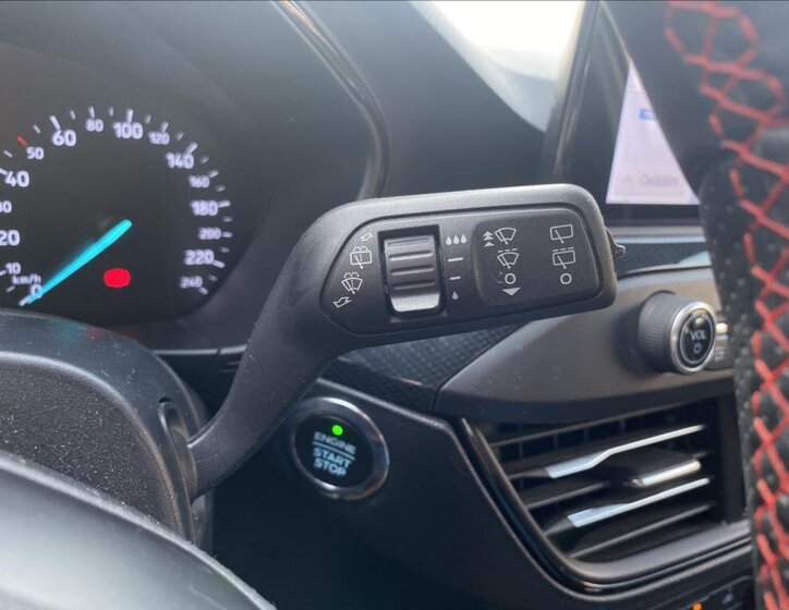 Ford Focus Kombi 1,5 l 88 kw