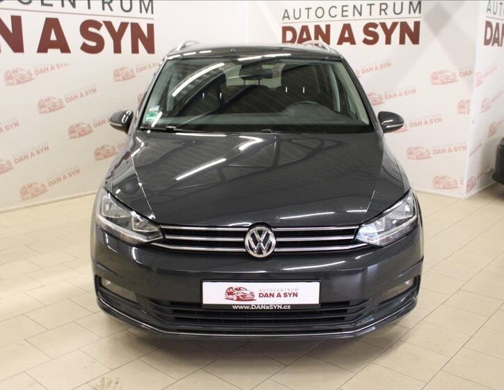 Volkswagen Touran SUV / Terénní 1,2 l 81 kw