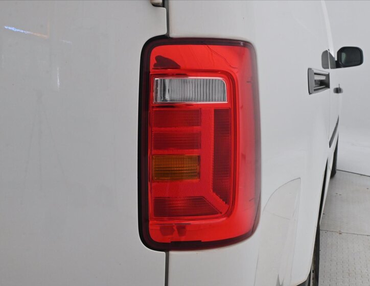 Volkswagen Caddy Skříň 2,0 l 75 kw