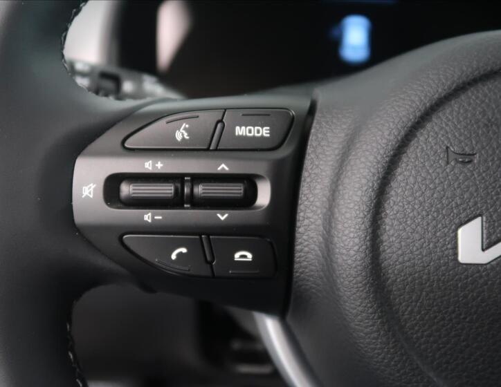 KIA Stonic SUV 1,2 l 57 kw