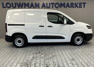 Toyota ProAce City 16