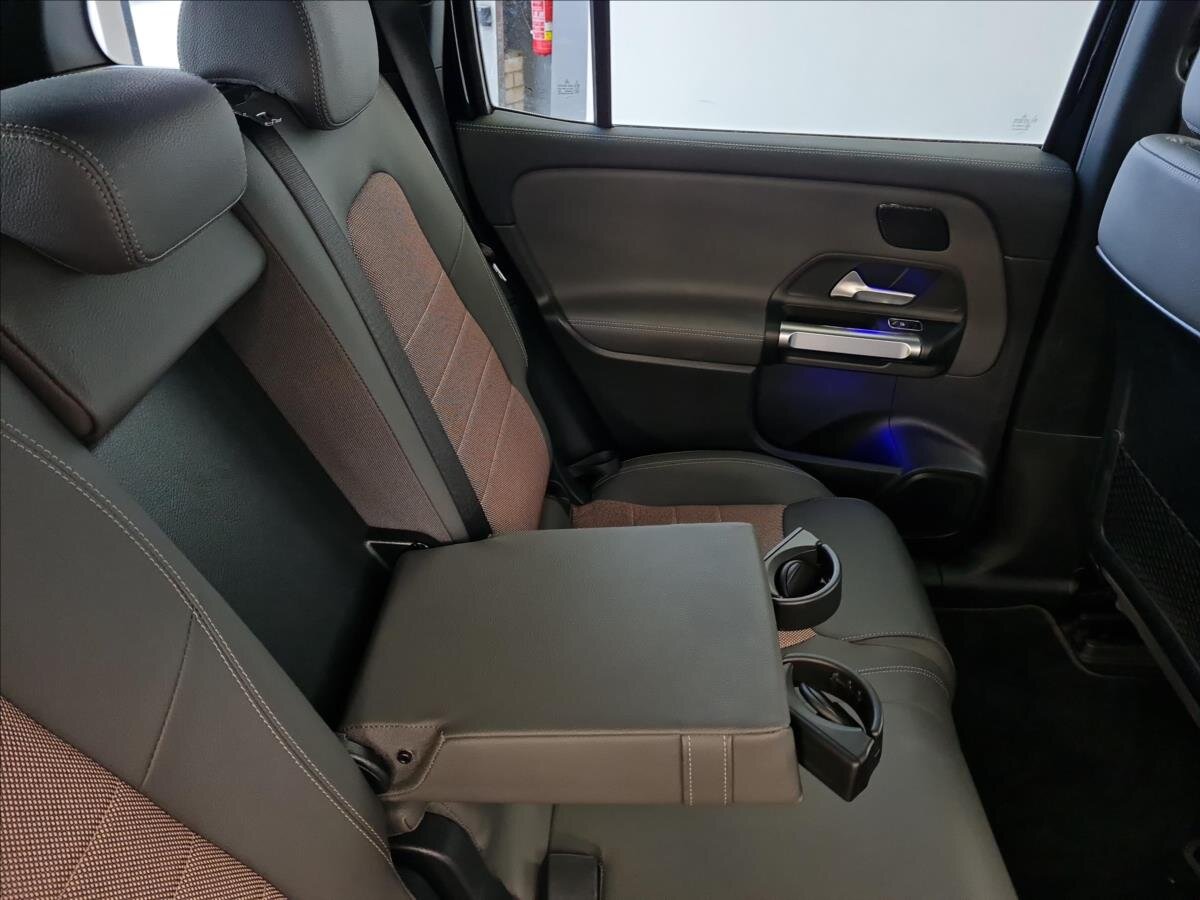 Mercedes-Benz EQB SUV 1,0 140 kw