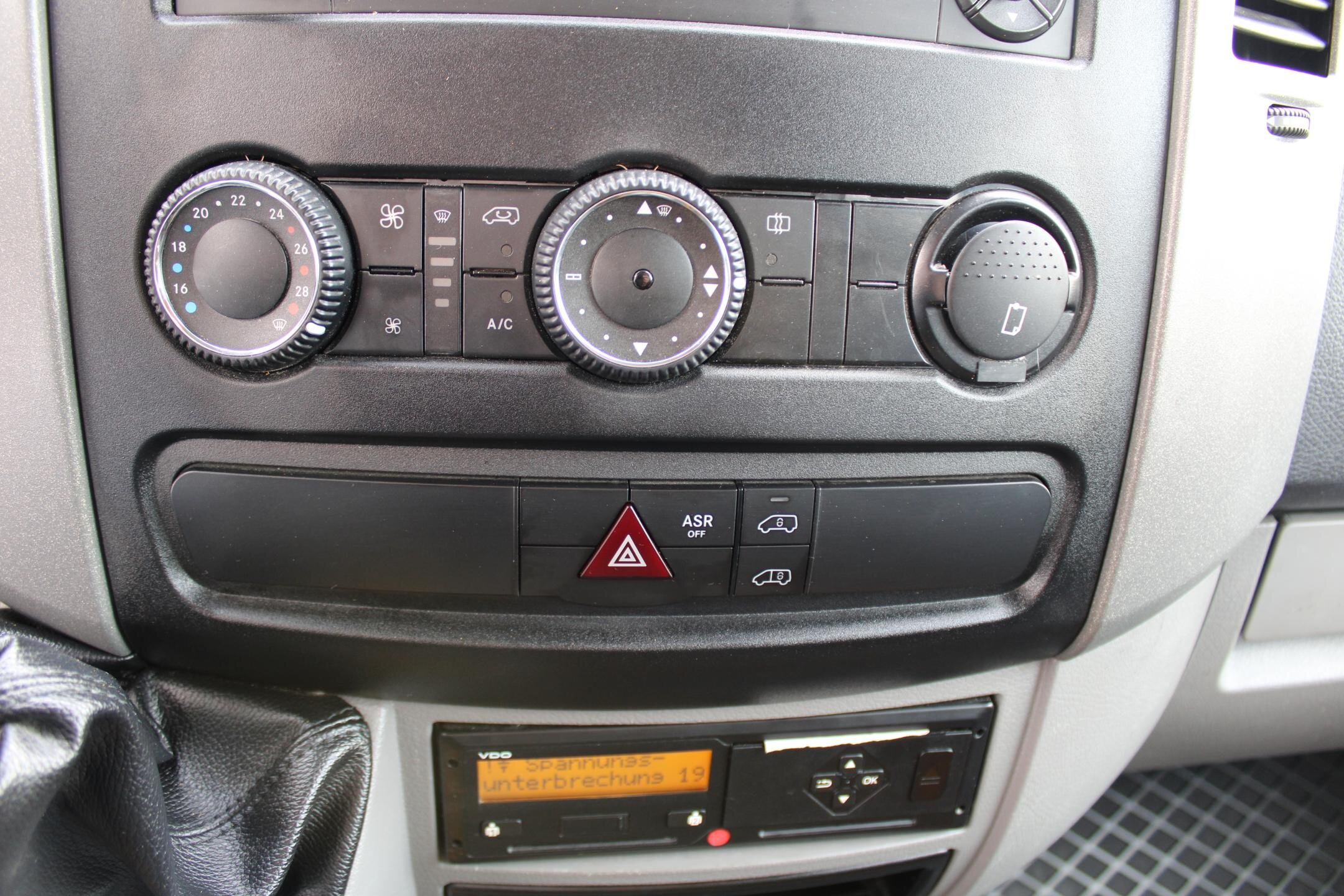 Mercedes-Benz Sprinter Užitková 2,1 l 120 kw