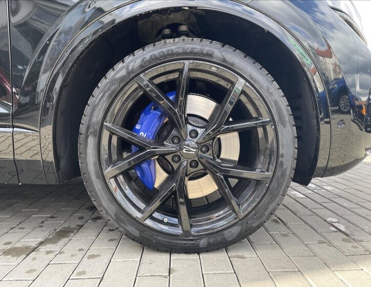 Volkswagen Touareg SUV 3,0 l 250 kw