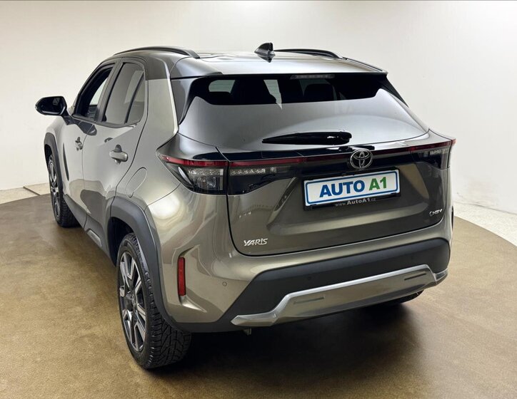 Toyota Yaris Cross 6