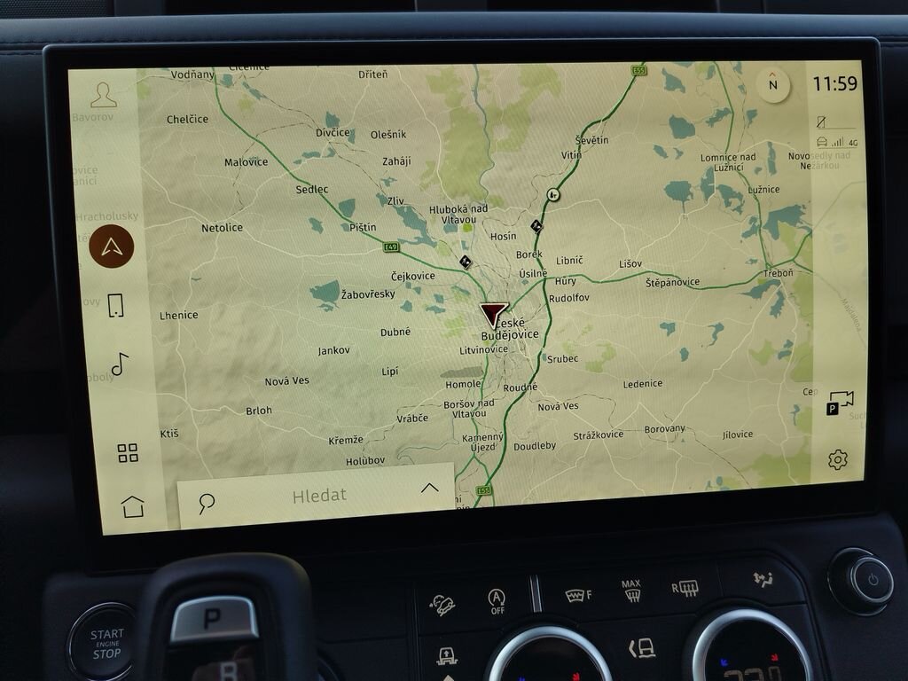 Land Rover Defender SUV / Terénní 3,0 l 258 kw