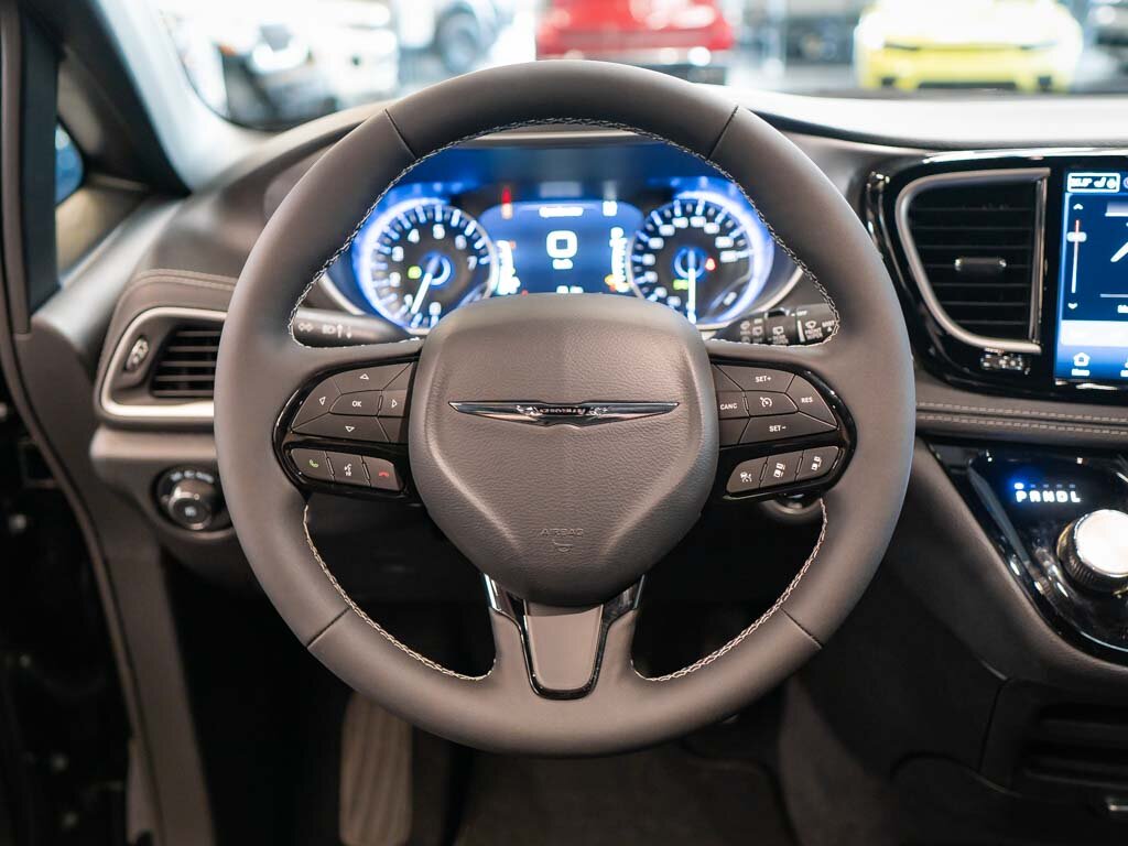 Chrysler Pacifica MPV 3,6 l 221 kw