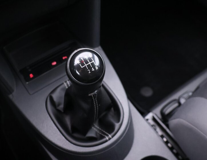 Volkswagen Touran MPV 1,6 l 77 kw