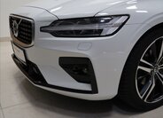 Volvo V60 Kombi 2,0 l 140 kw