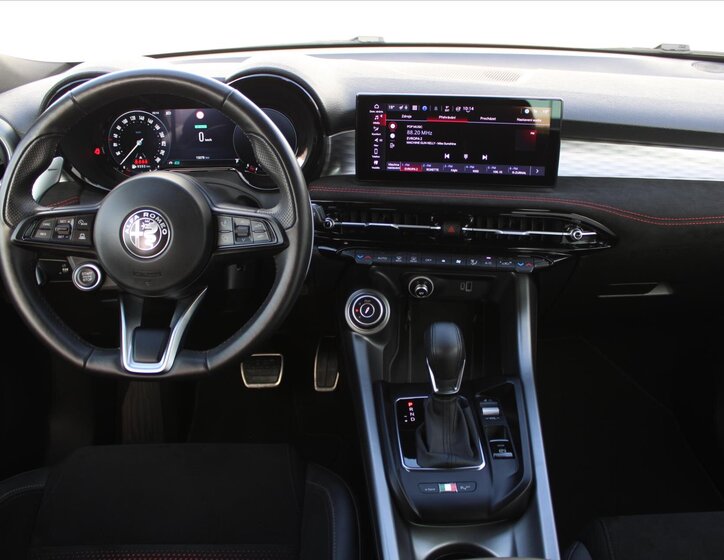 Alfa Romeo Tonale SUV 1,3 l 132 kw