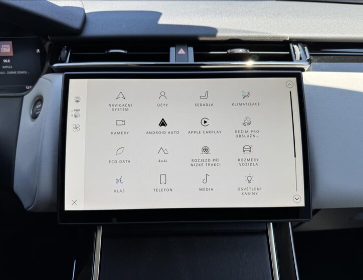 Land Rover Range Rover Velar 16