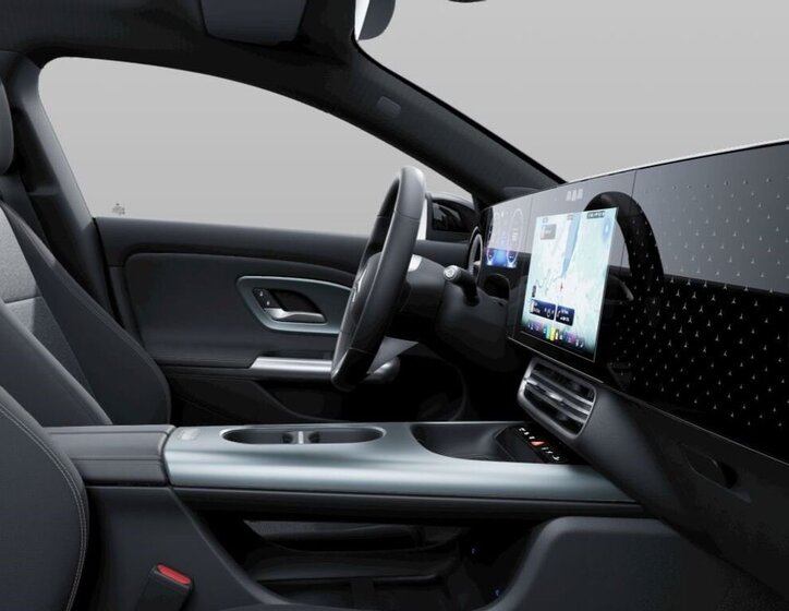 Mercedes-Benz CLA Sedan 1,5 l 142 kw