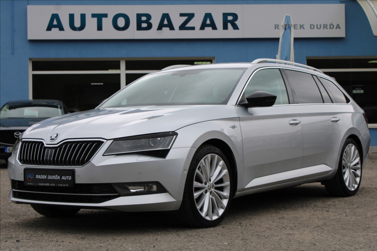 Škoda Superb